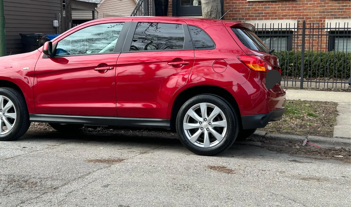 Mitsubishi Outlander Sport Red SUV - photo 2