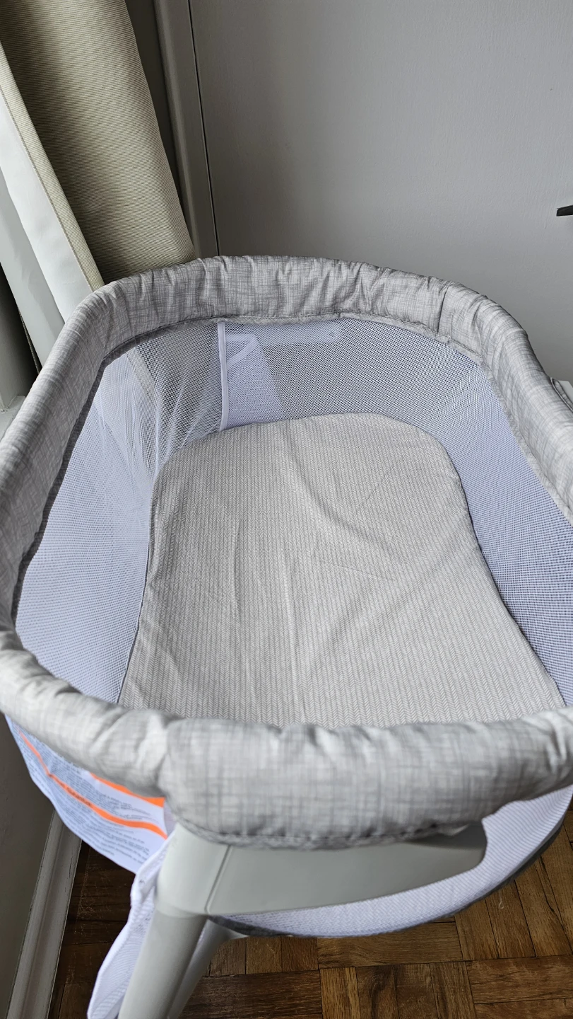 Baby Bassinet Bedside Sleeper - photo 3