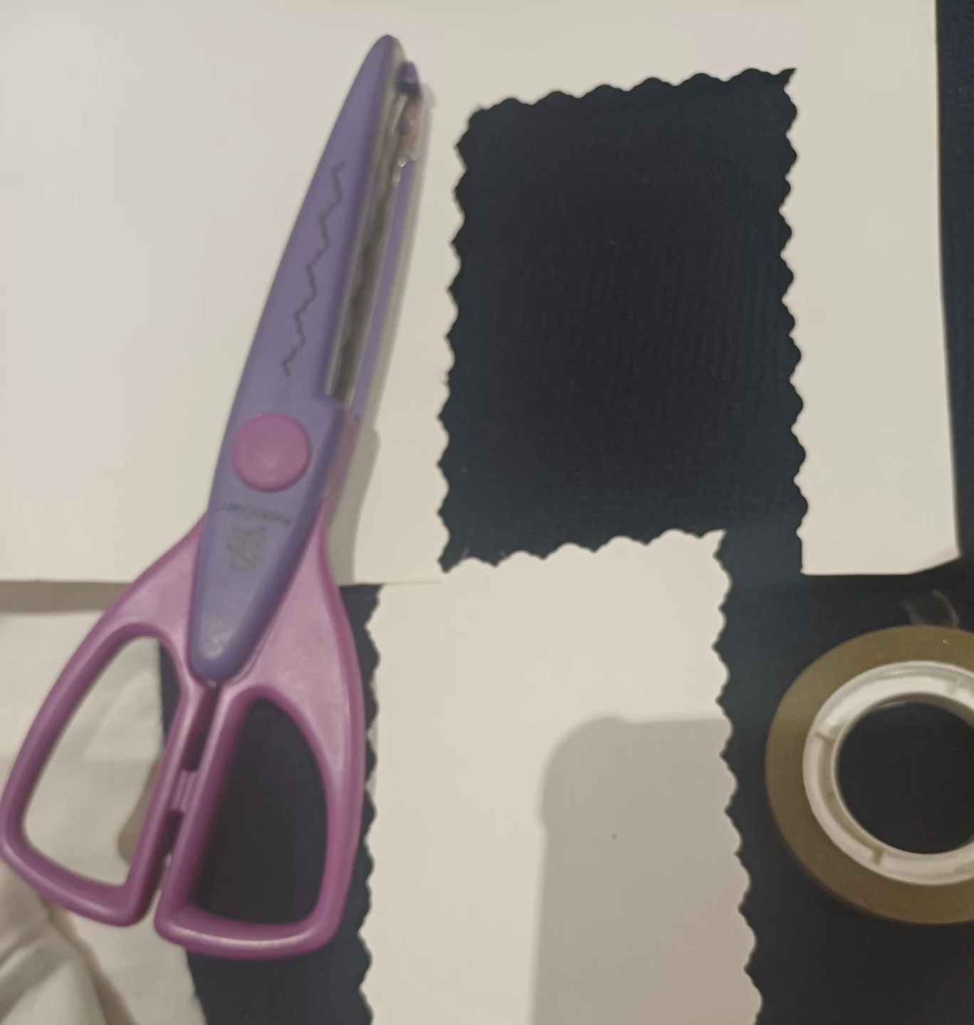 Free Purple Decorative Edge Scissors