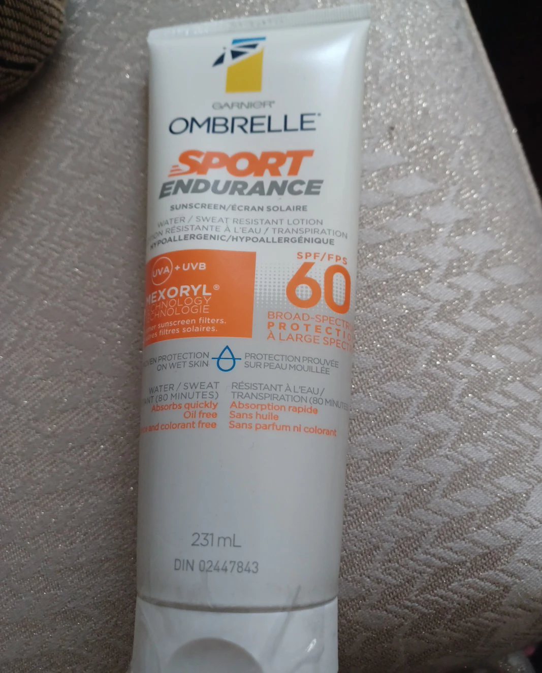 Garnier Ombrelle Sport Endurance SPF 60 Sunscreen 231 mL LOT - photo 3