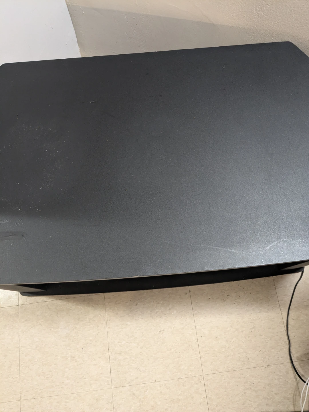 TV Table comes with free bathtub shelves. - photo 5