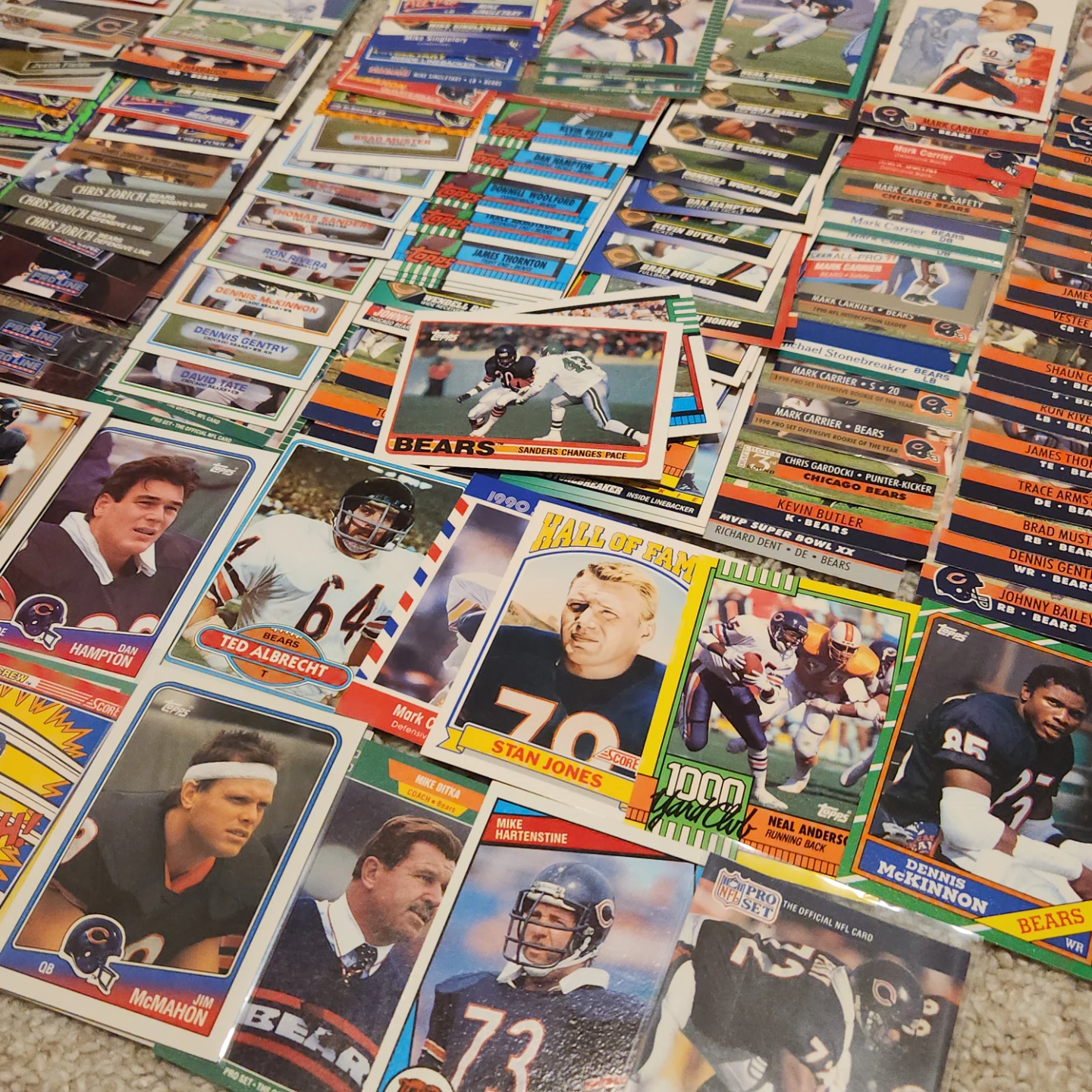Chicago Bears, 200 Football Cards Team lot - photo 3