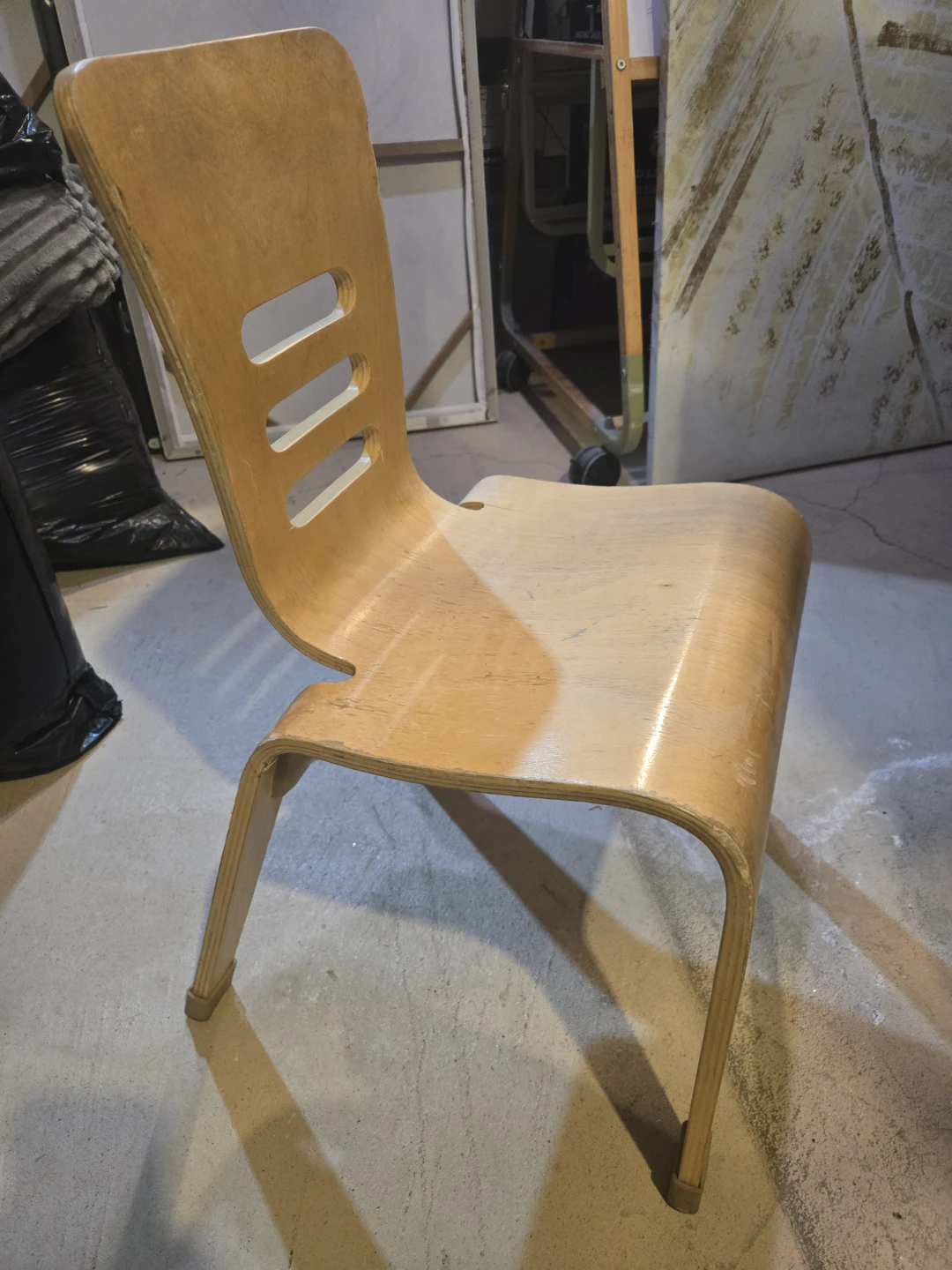 Wooden Children's Chair - photo 2