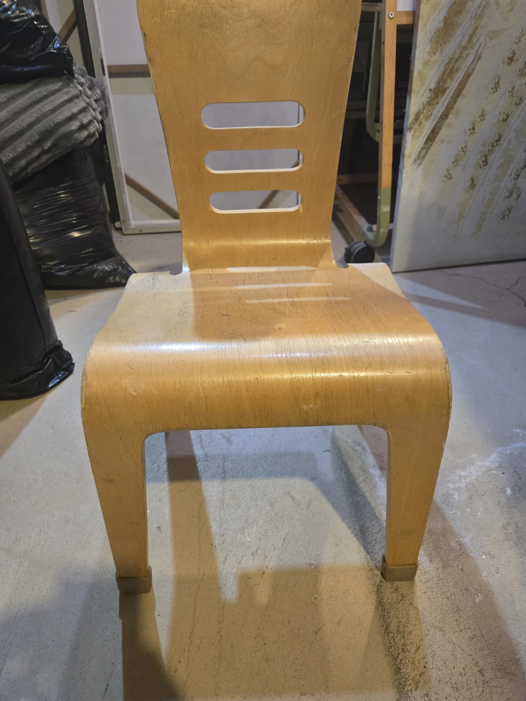 Wooden Children's Chair - photo 3