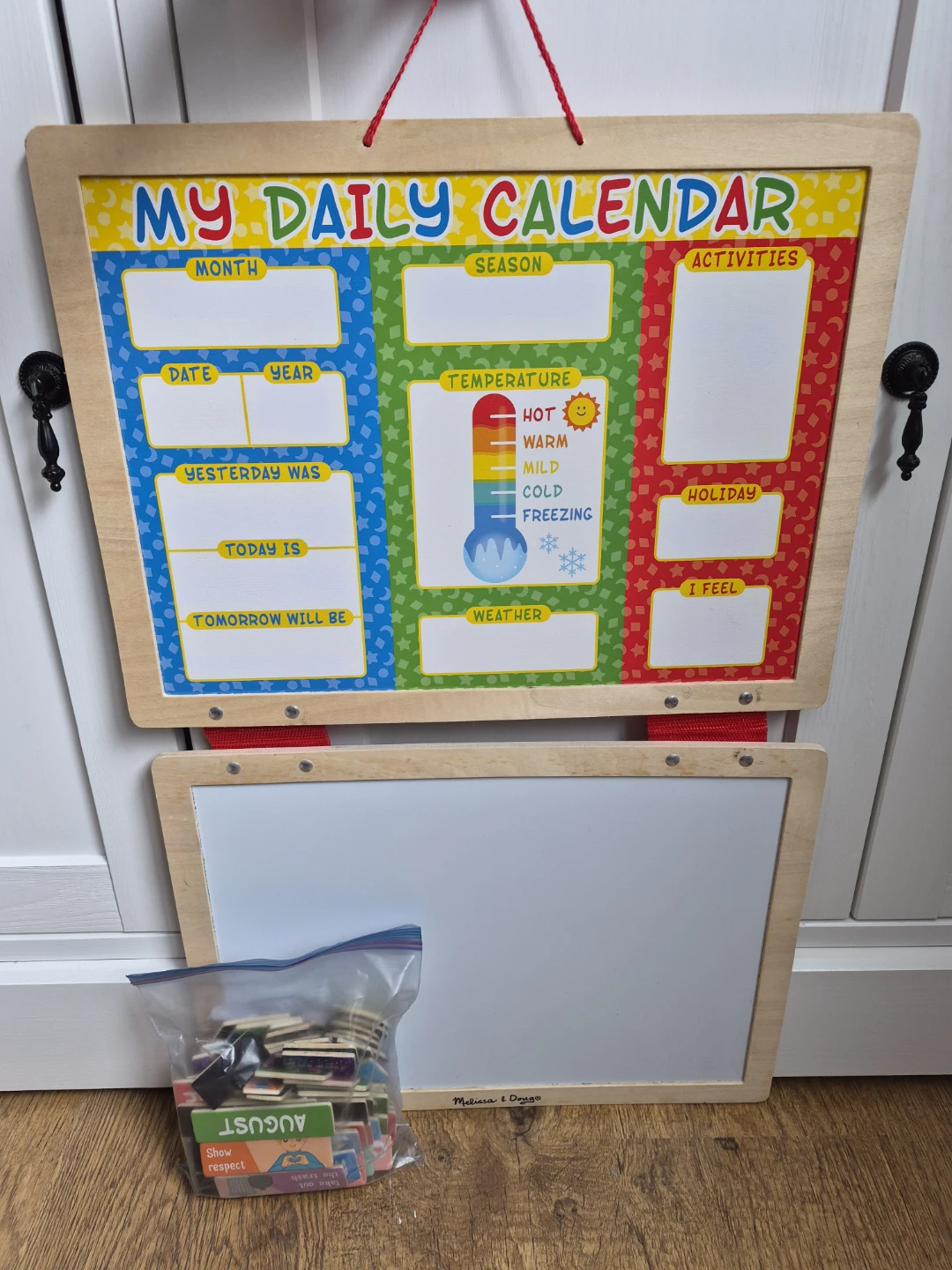 Melissa & Doug My Daily Calendar Board
