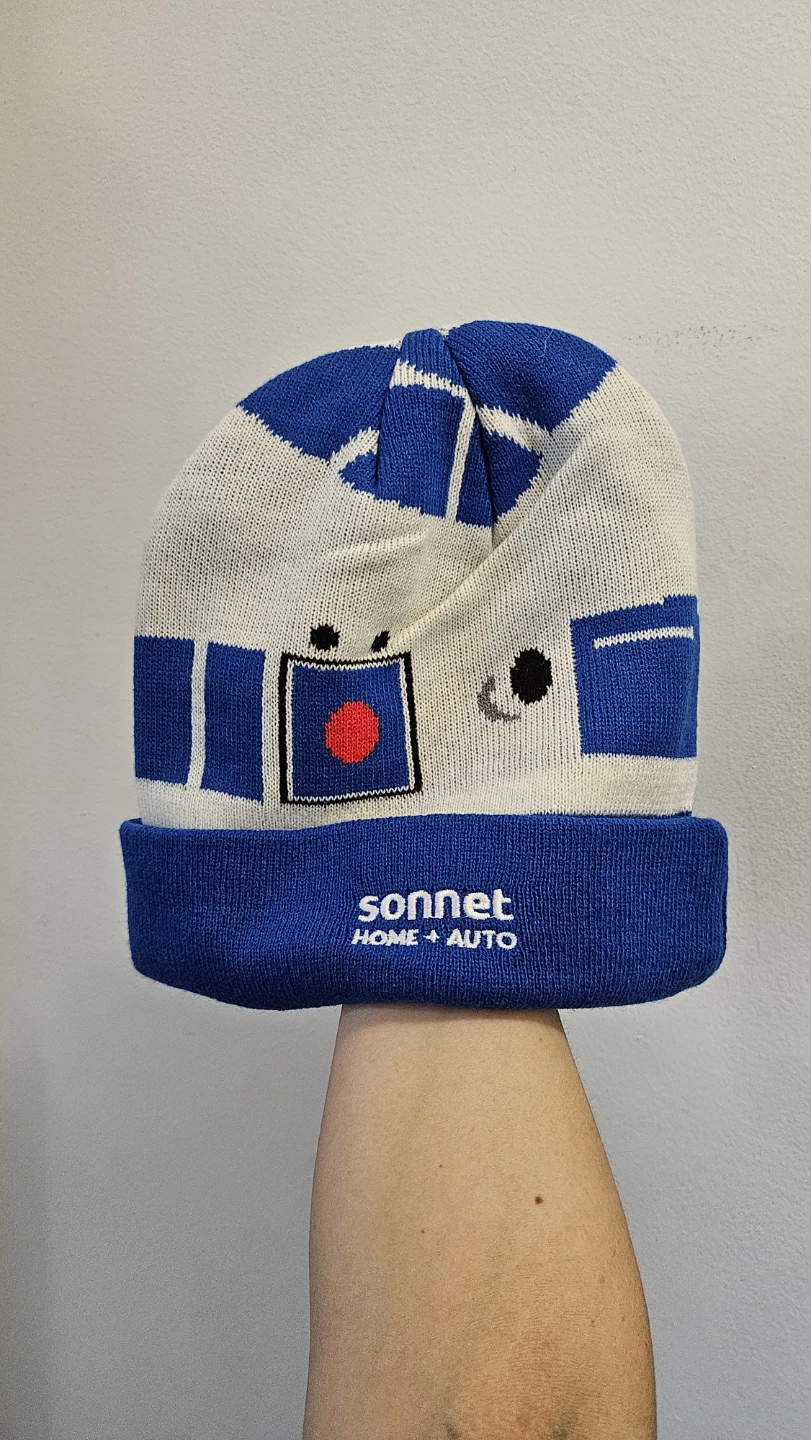 R2-D2 Beanie - Sonnet Home + Auto x Toronto Blue Jays - photo 2