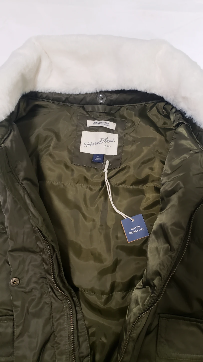 Brand new Universal Thread Women's Bomber Jacket - photo 2