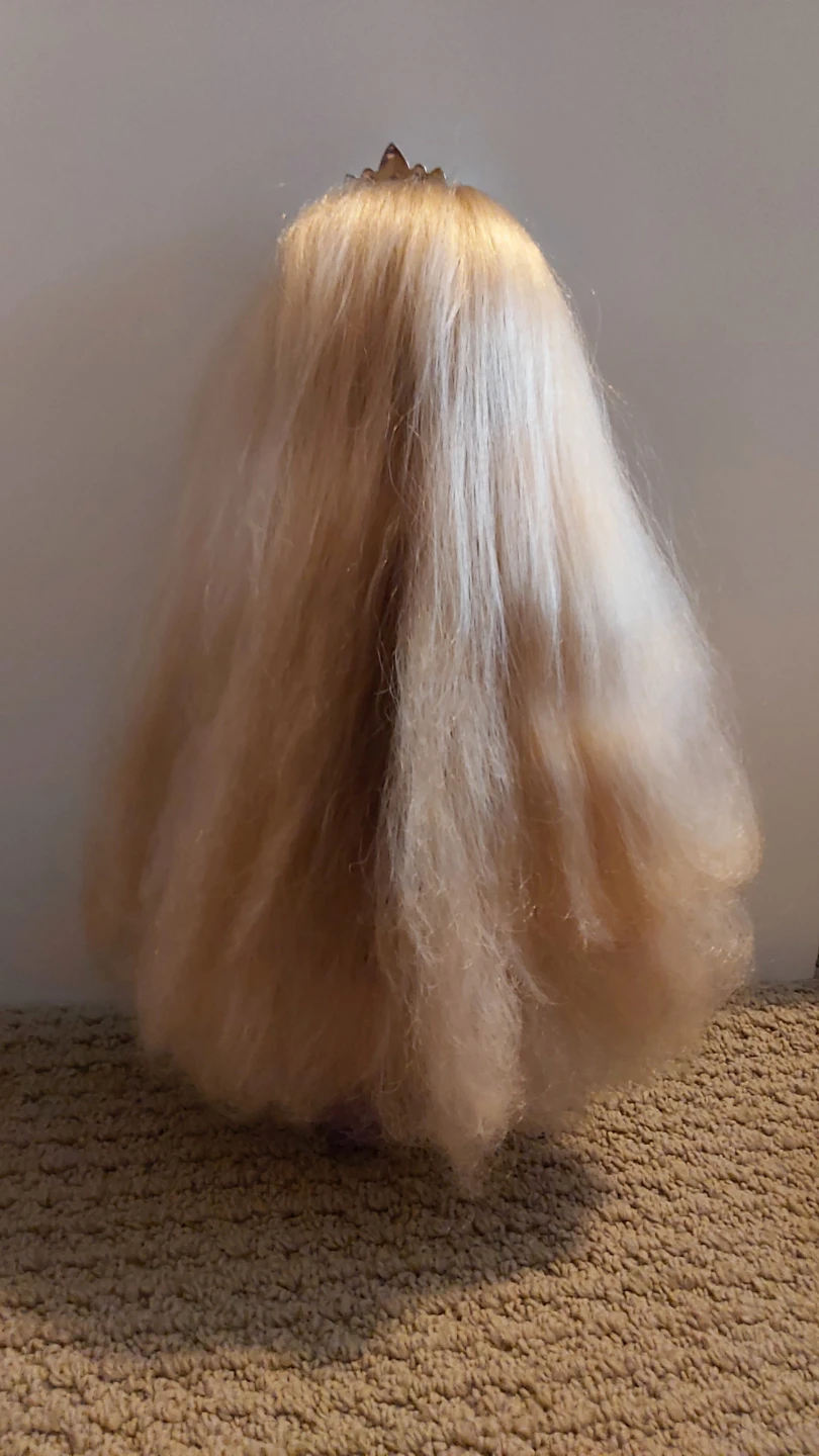 Disney Rapunzel Toddler Doll with Tiara - photo 2