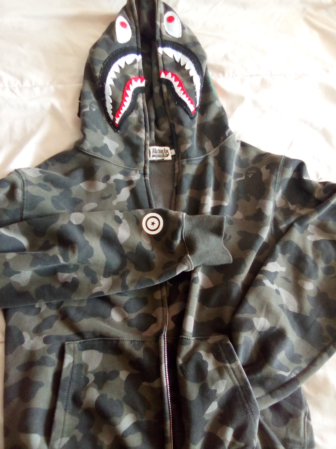 A Bathing Ape Camo Shark Hoodie - photo 4