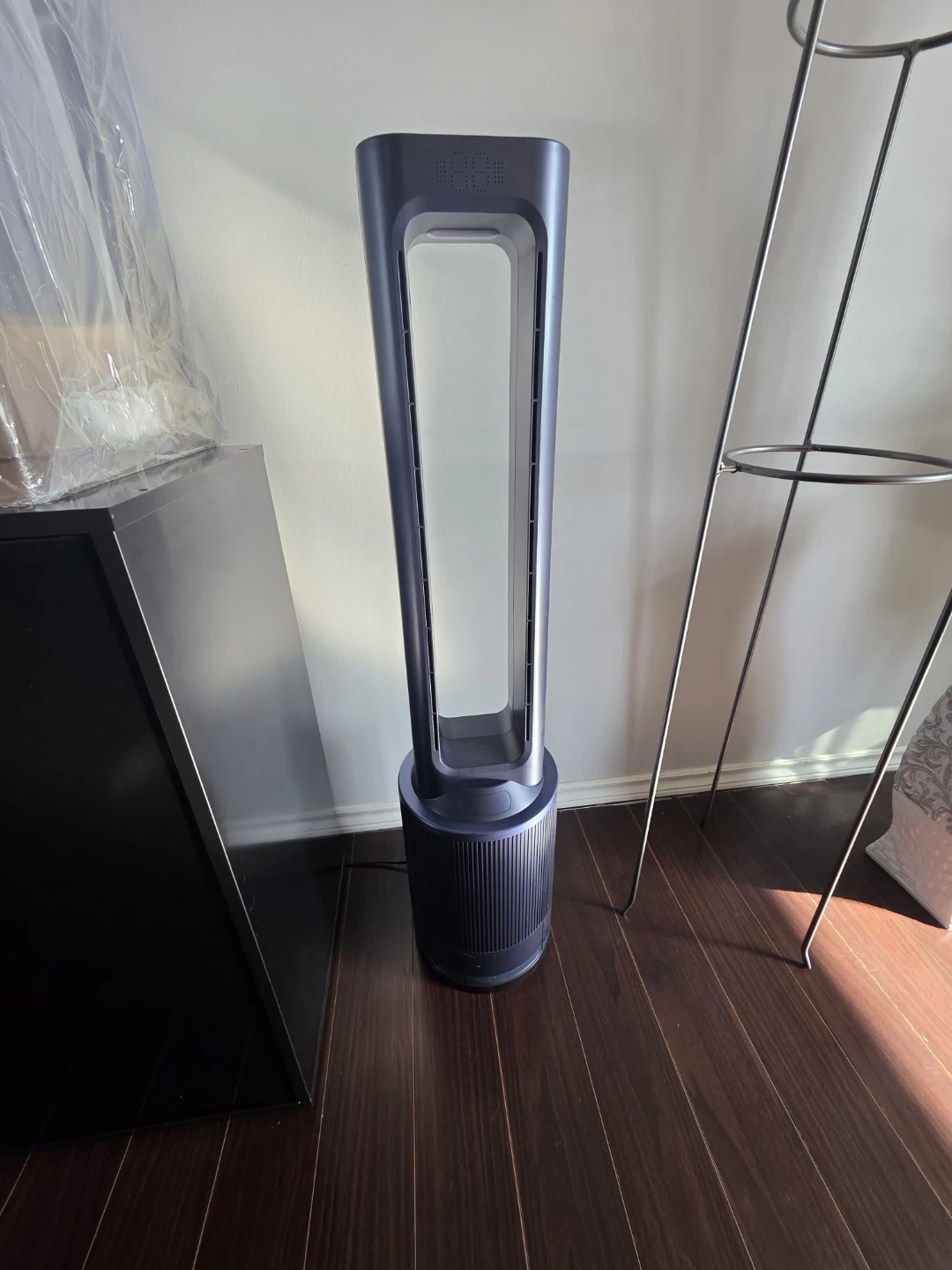 Dyson Tower Fan with Remote - photo 2