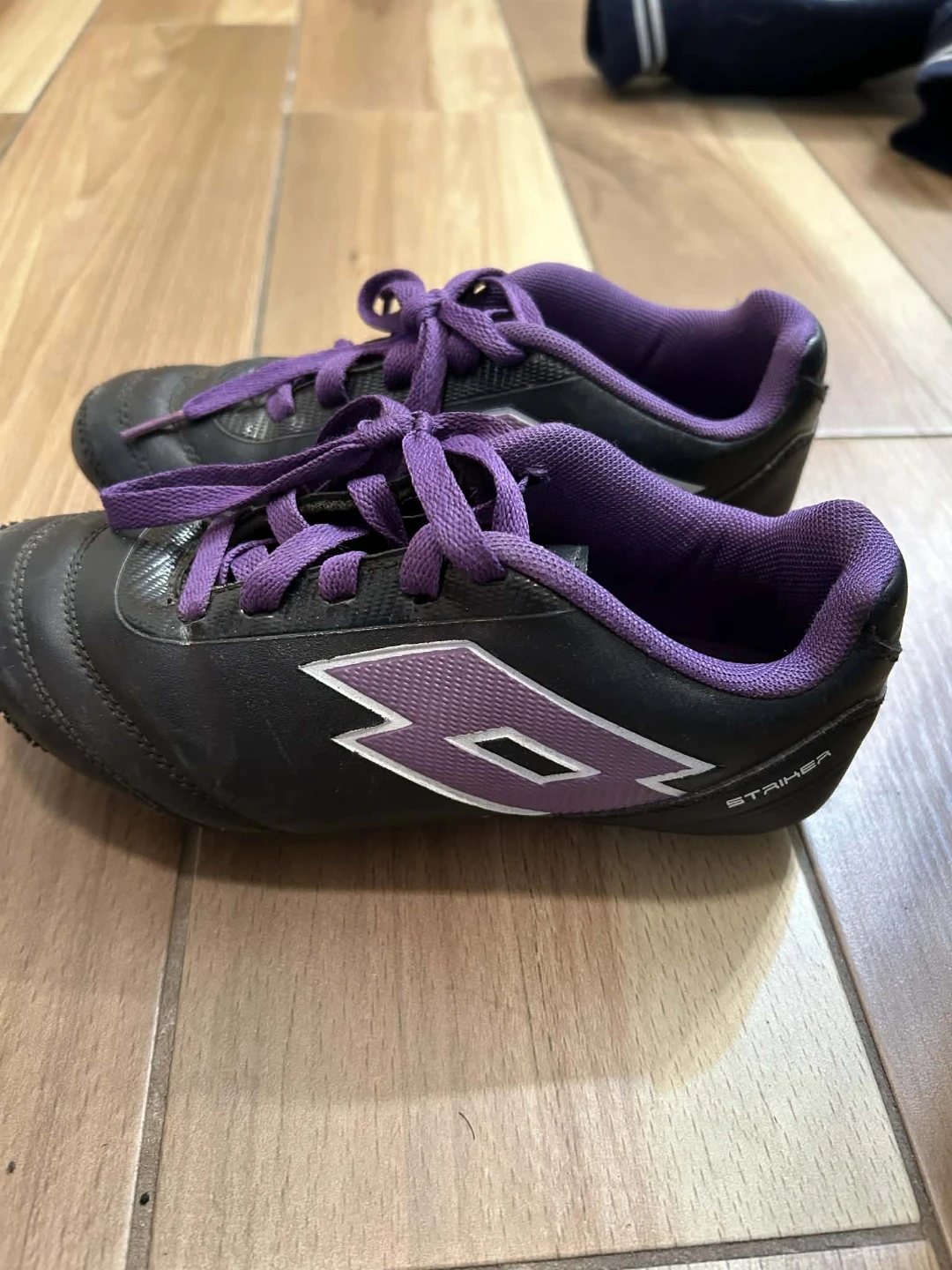 Lotto Striker Soccer Cleats - Black and Purple - photo 2