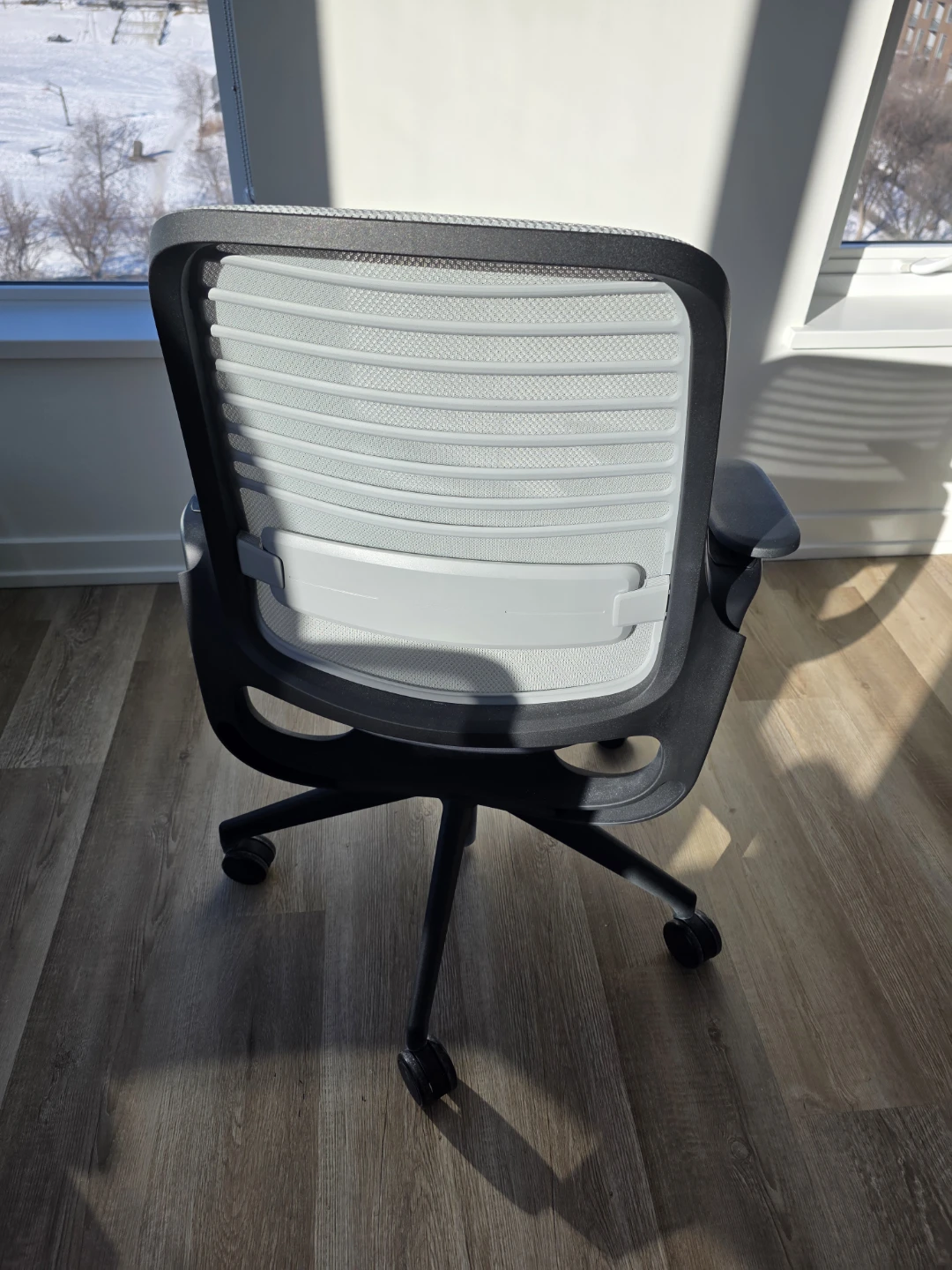 Grey Office Chair – Comfortable & Reclining - photo 2