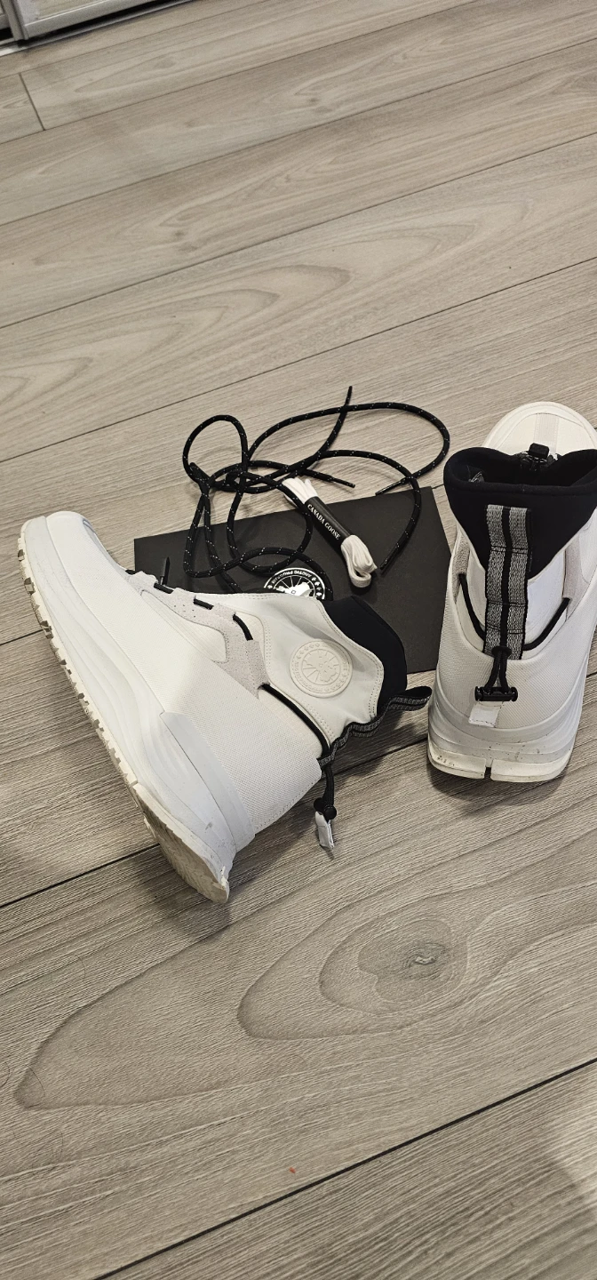 Canada Goose Women's Glacier Trail Sneaker High White - photo 2