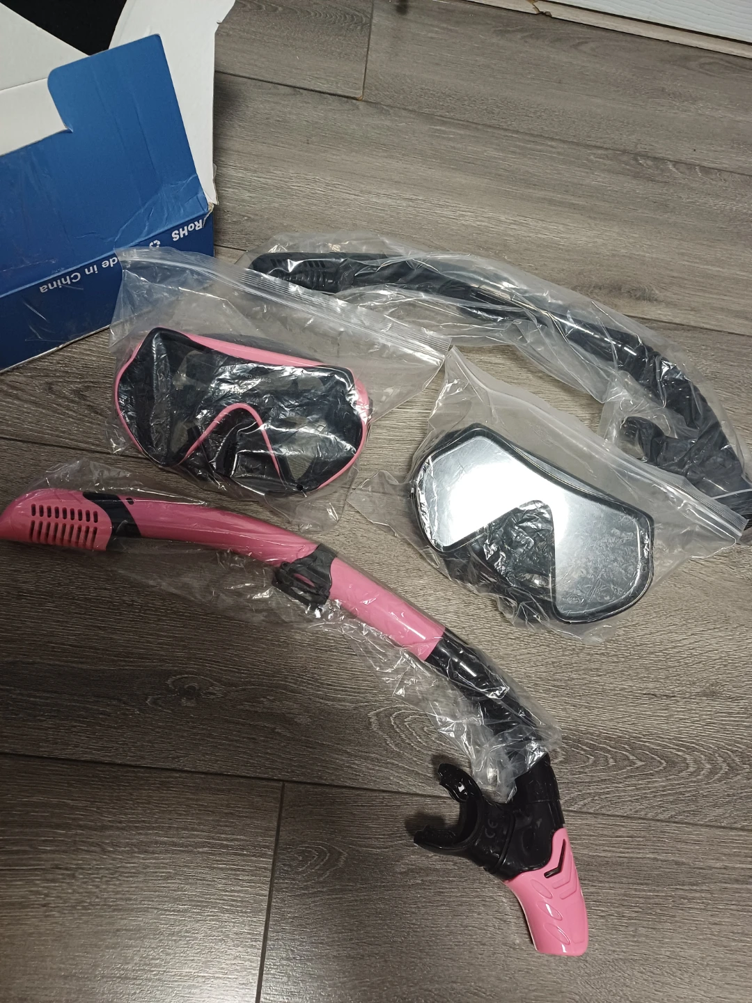 Set of 2 Snorkel Masks and Snorkels - Pink & Black - photo 3