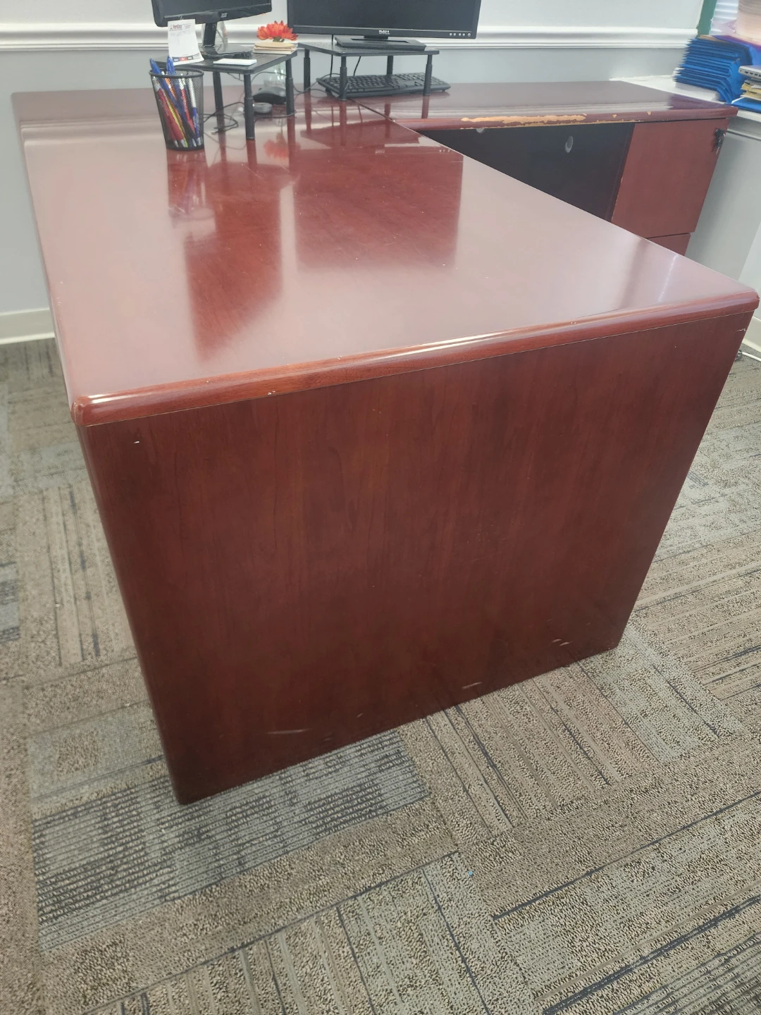 Cherry Wood Executive Desk with Drawers - photo 2