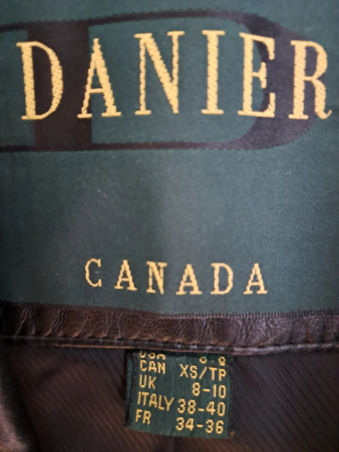 Danier Leather Jacket 🥕 - photo 4