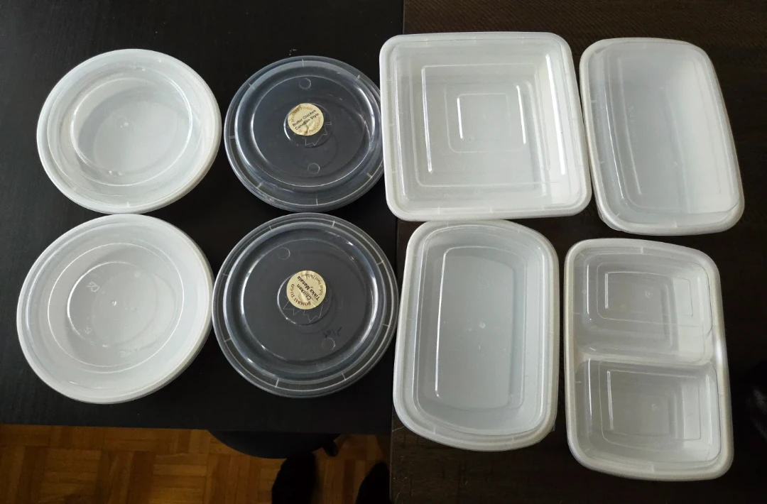 Free- Assorted Plastic Food Containers