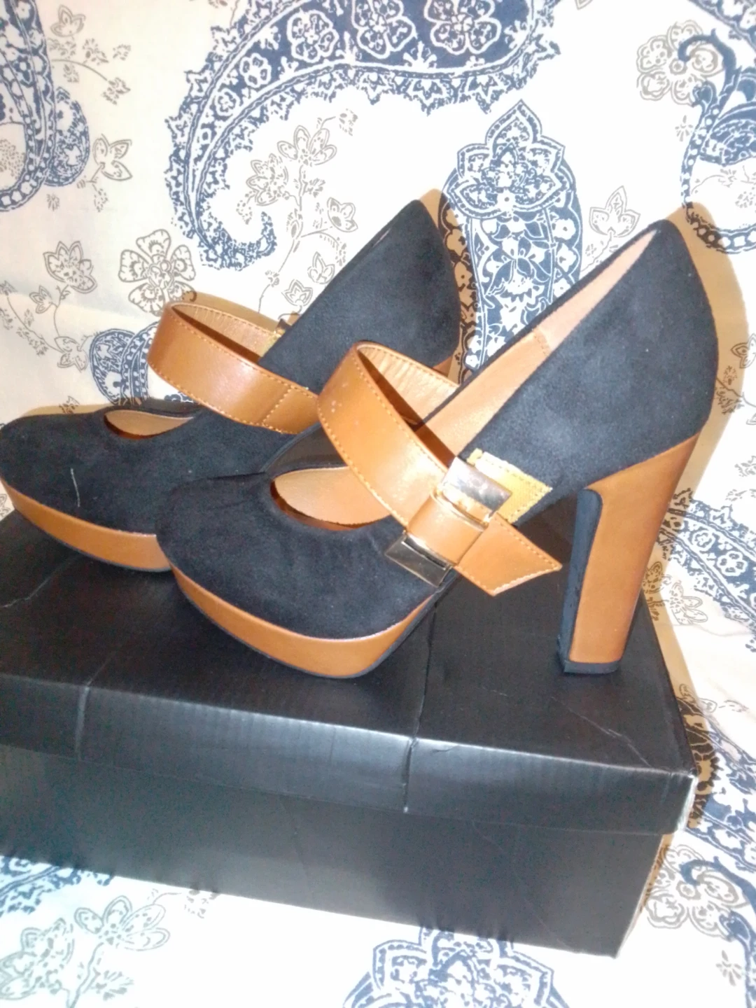 Black and Tan Mary Jane Heels - photo 2