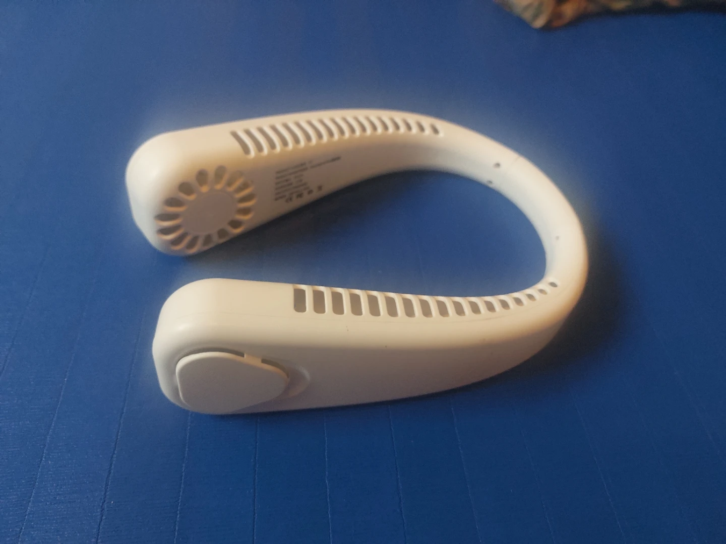 White Hanging Neck Fan (Noisy)
