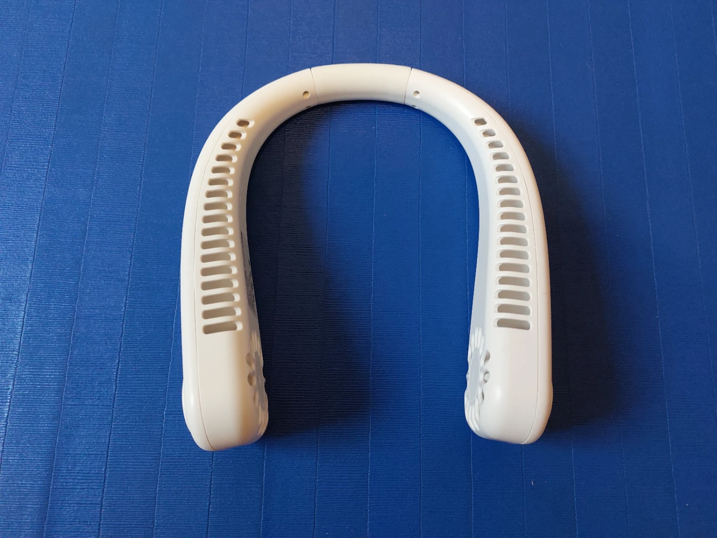 White Hanging Neck Fan (Noisy) - photo 2
