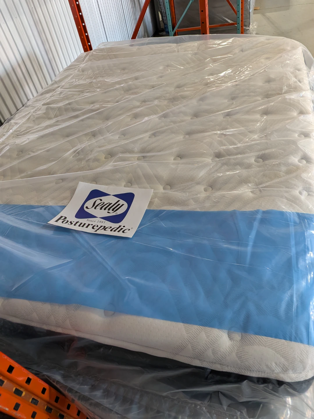 Sealy Posturepedic Mattress - photo 4