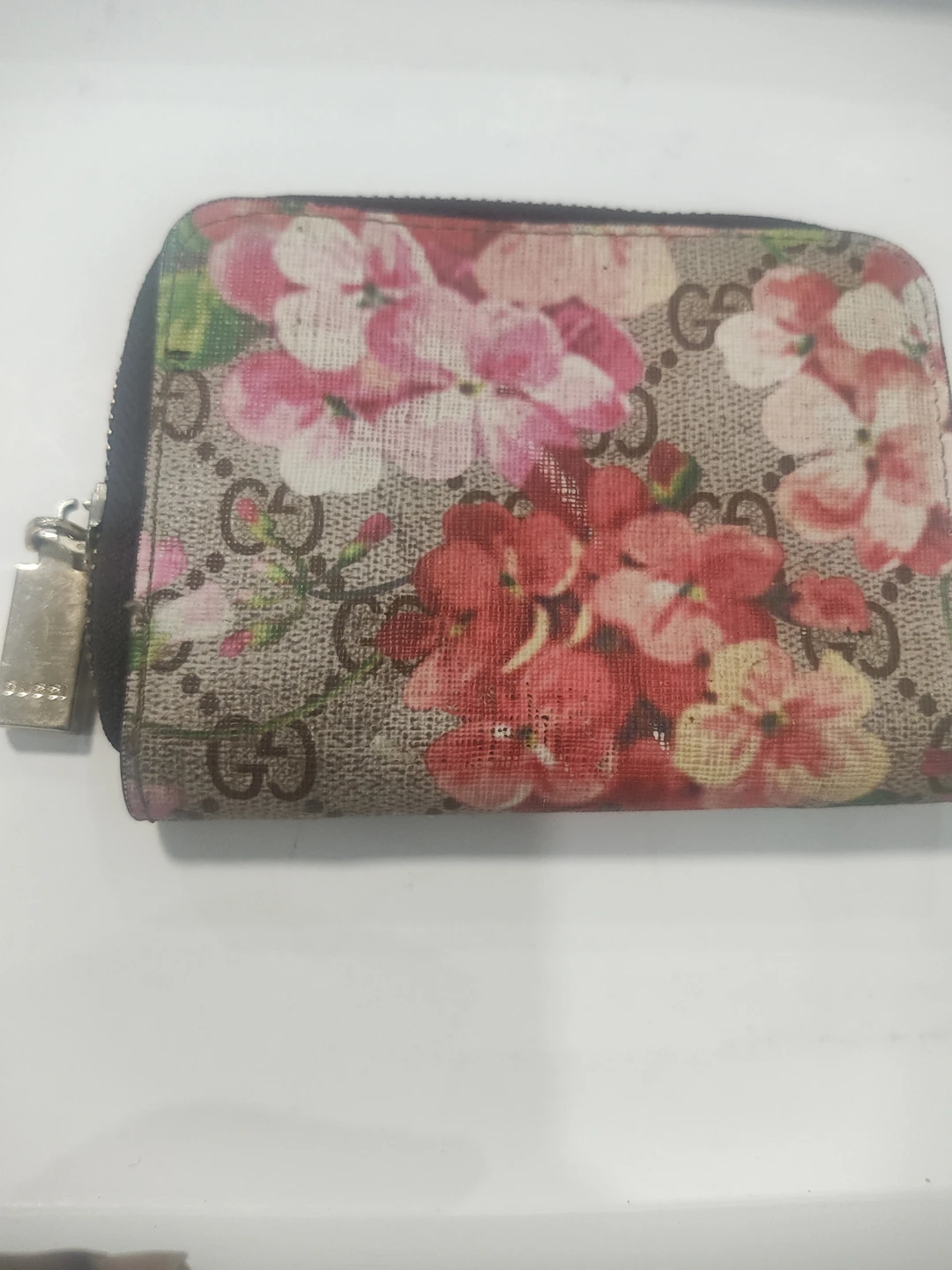 Gucci Floral Print Zip Around Wallet