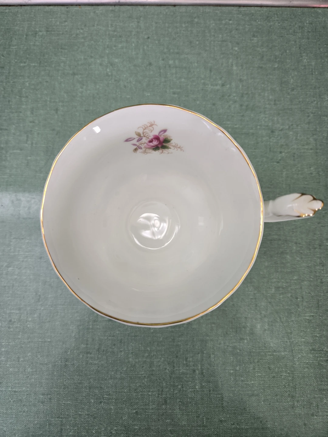 Royal Albert Lavender Rose Tea Cup & Saucer - photo 2