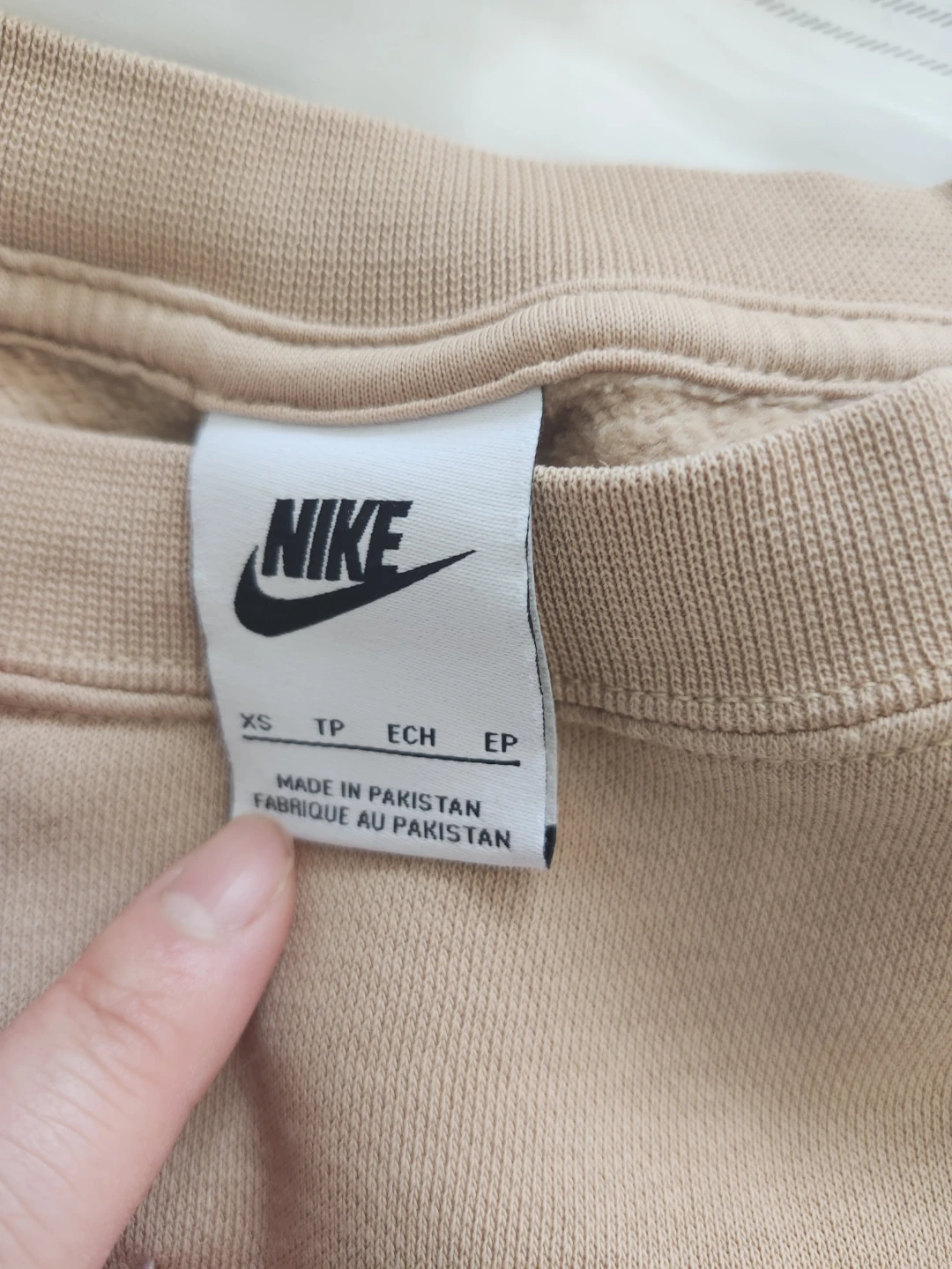 Nike Embroidered Cropped Sweatshirt XS - photo 3