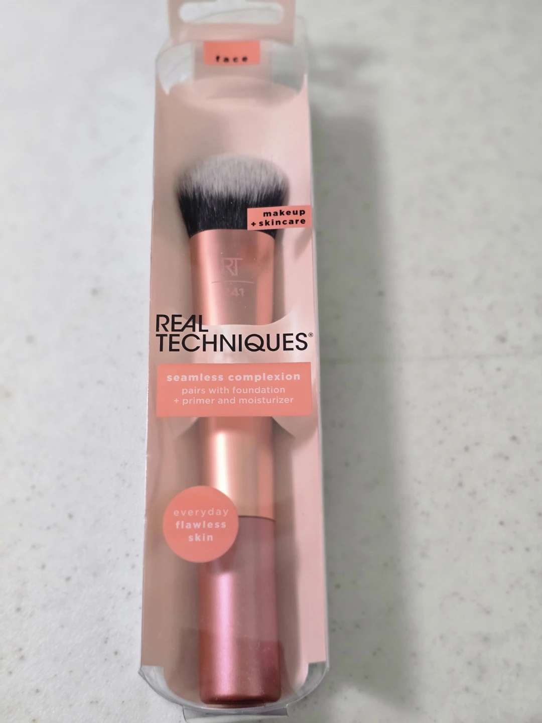Real Techniques 241 Seamless Complexion Brush
