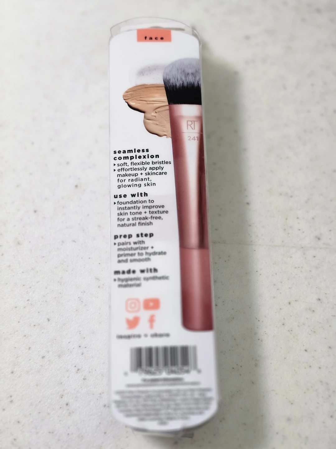 Real Techniques 241 Seamless Complexion Brush - photo 2