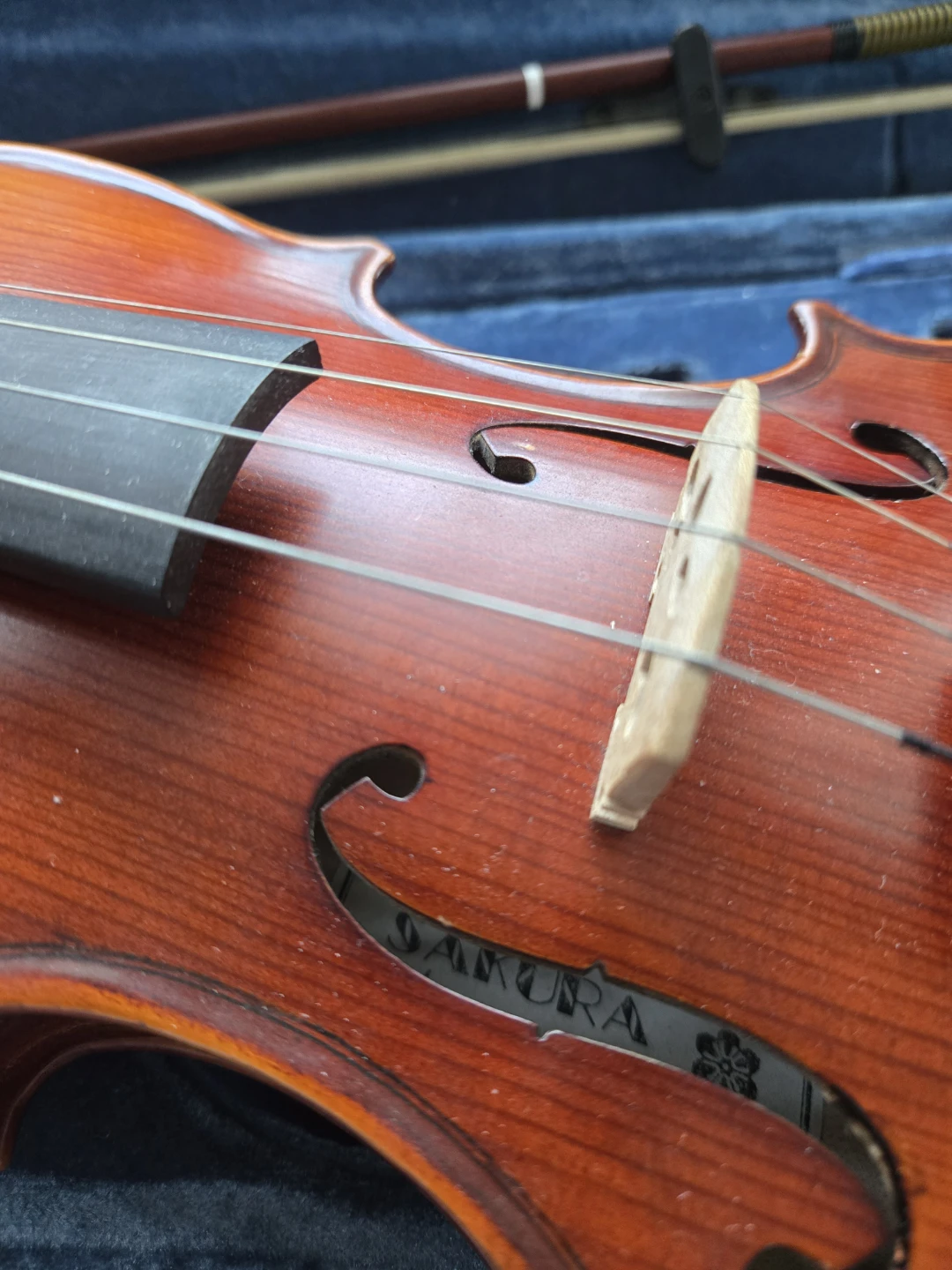 Sakura 1/2 Size Violin with Case and Bow - photo 3