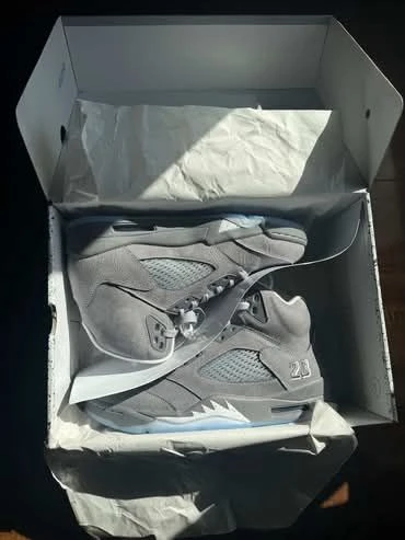 Air Jordan 5 Retro 'Wolf Grey' 2026 - photo 2