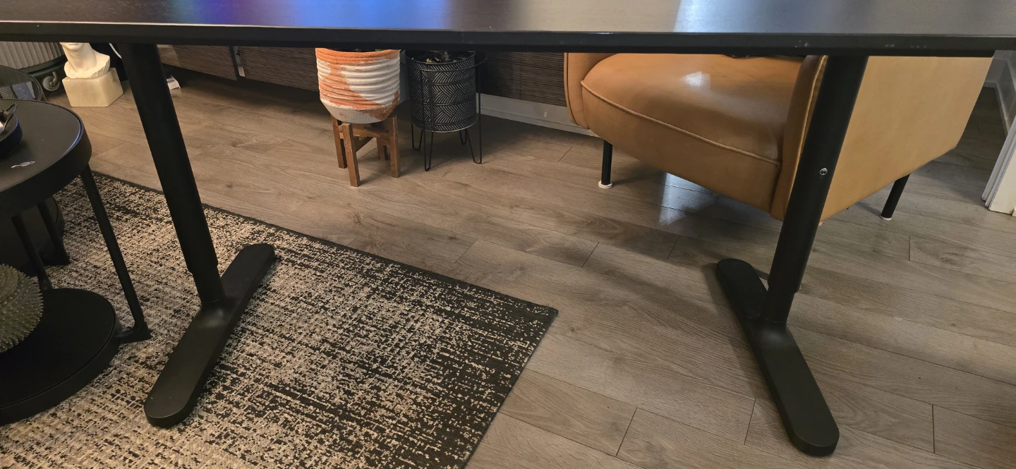 Ikea Bekant Adjustable Height Desk - photo 3