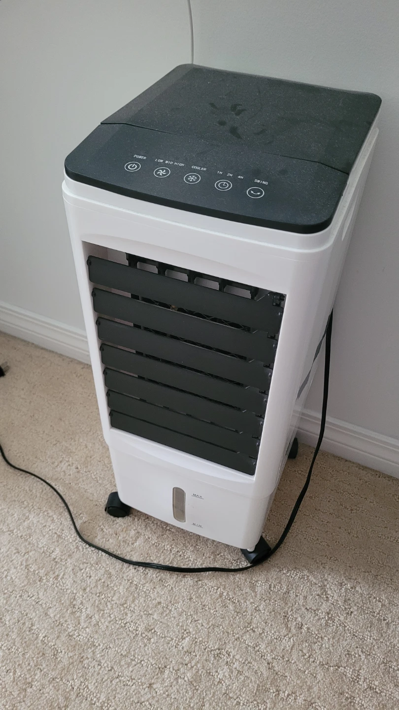 Portable air conditioner - photo 2