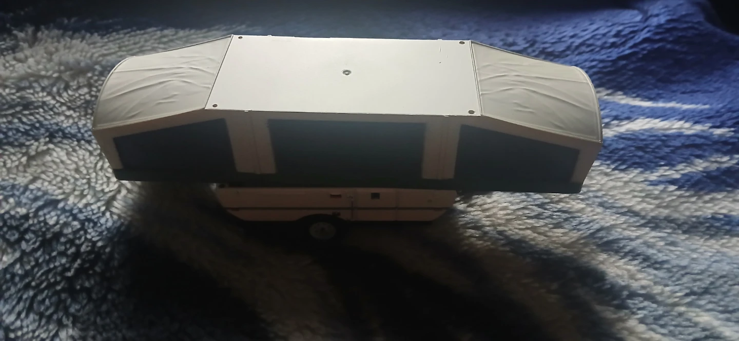 Toy Pop-up Camper with Dollhouse Accessories