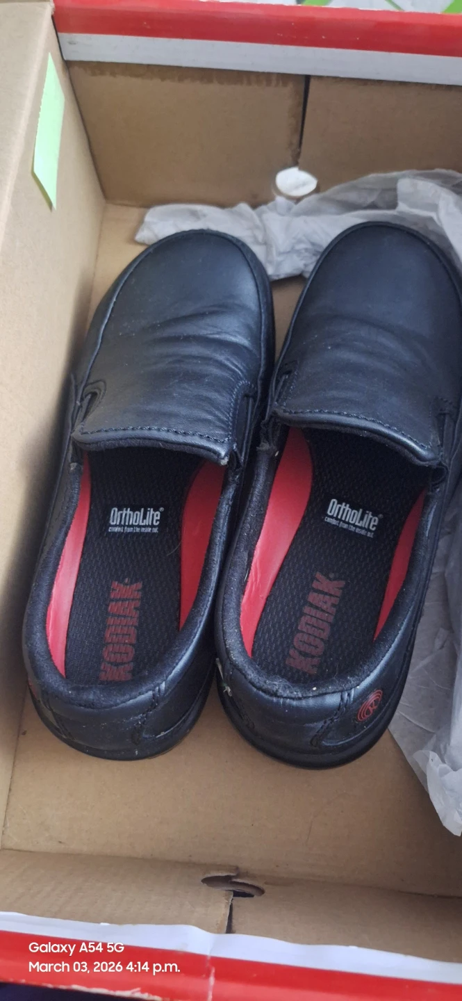 Never worn Kodiak women's Slip-On Work Shoes - Size 5
