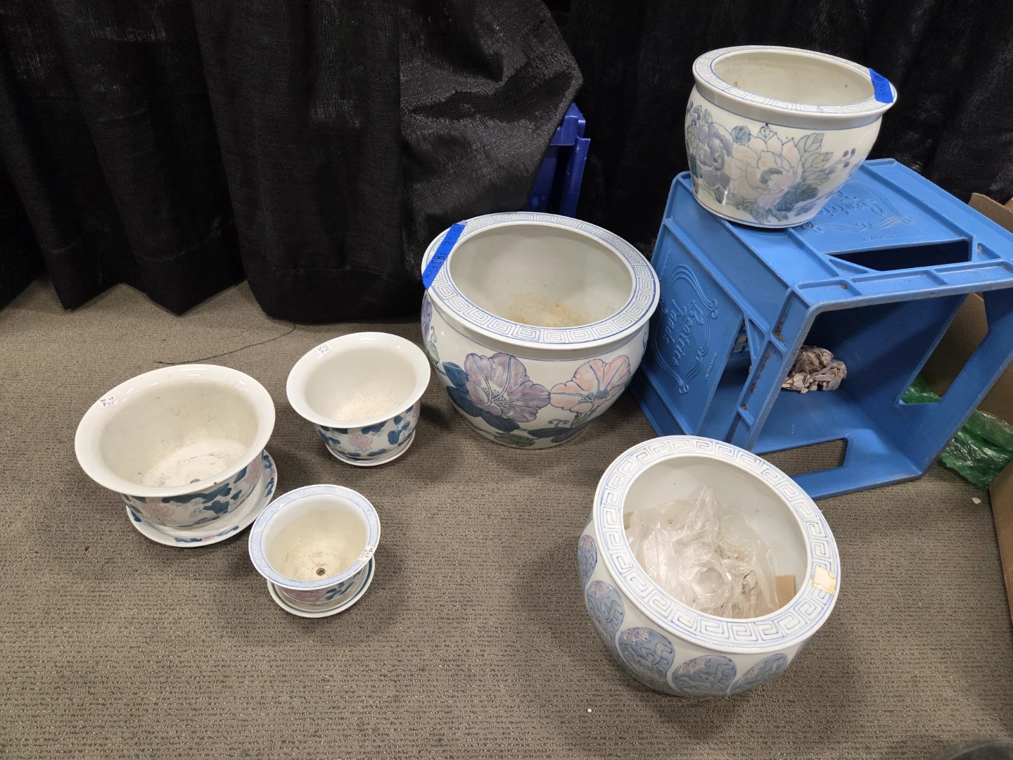 Set of 6 Decorative Ceramic Planters plant pots - photo 3