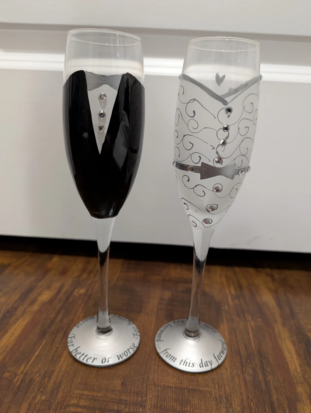 Mr. & Mrs. Champagne Flutes Set - photo 3