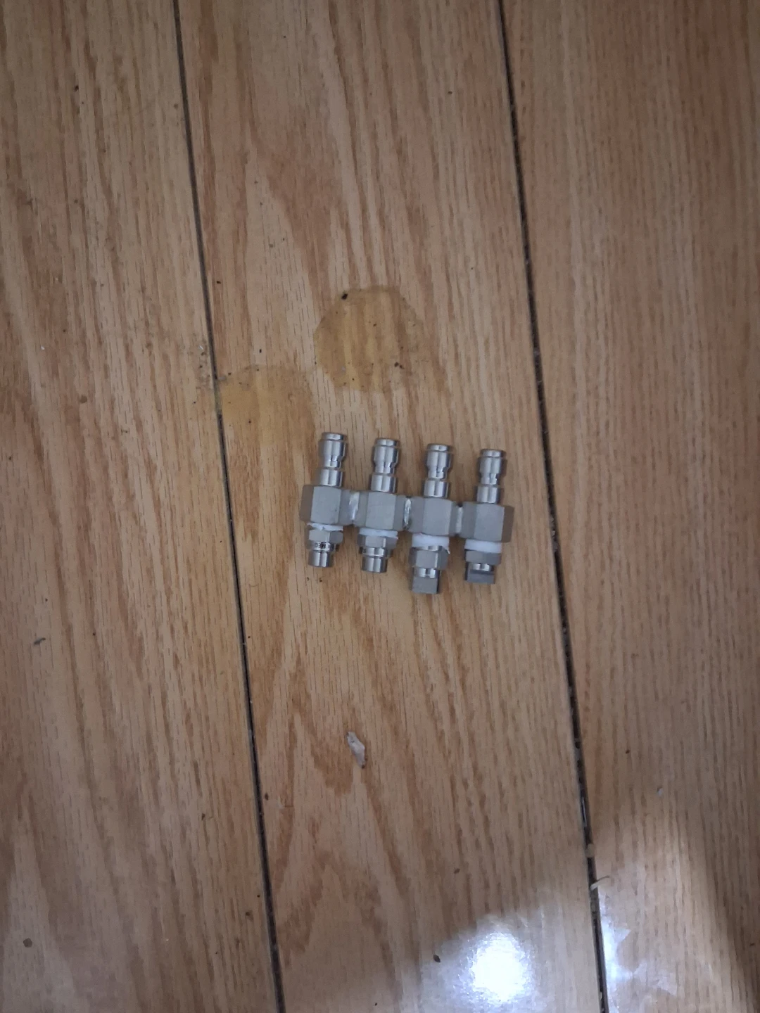 4-Port Stainless Steel Manifold - photo 3