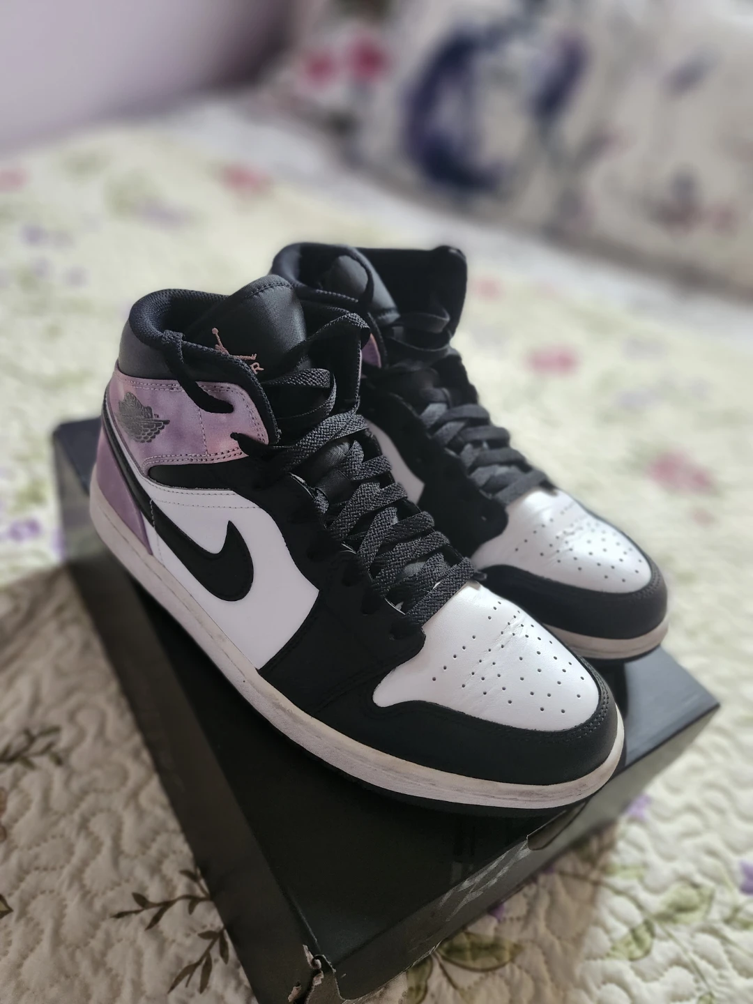 Air Jordan 1 Mid SE tie dye addition - photo 2