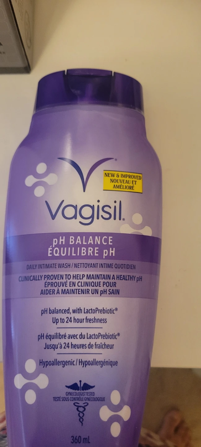 Vagisil pH Balance Daily Intimate Wash - 360 mL - photo 2