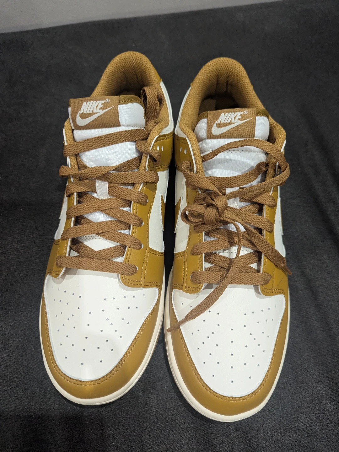 Nike Dunk Low White Golden Tan Sneakers 10US mens - photo 4