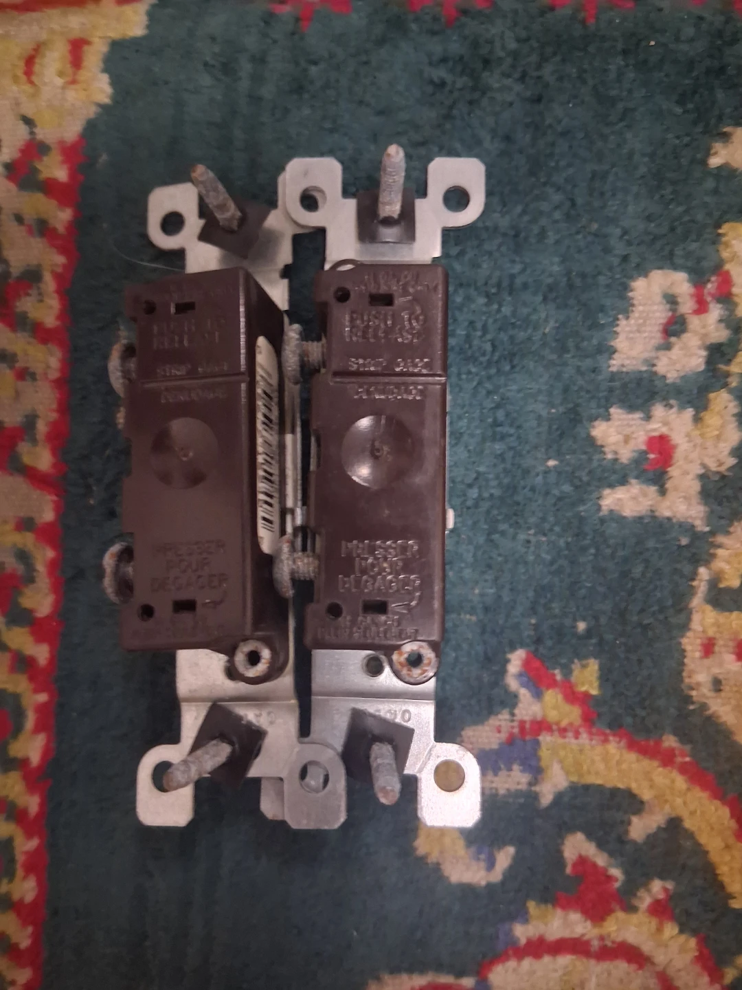 Leviton Double Pole Toggle Switch