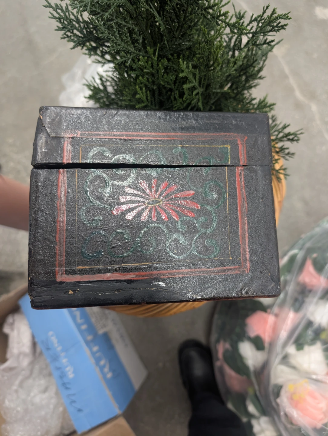 Vintage Decorative Wooden Trinket Box - photo 2