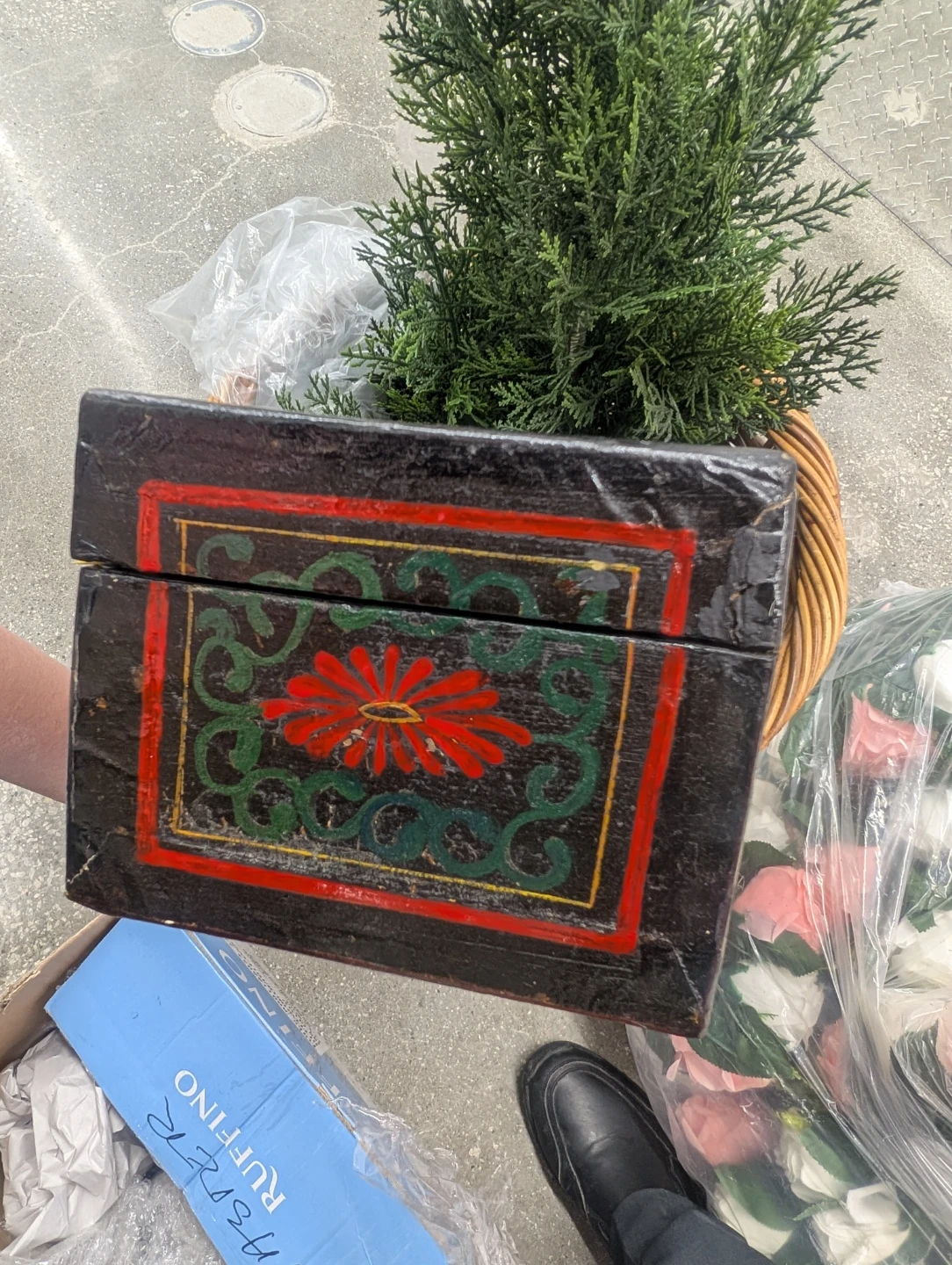 Vintage Decorative Wooden Trinket Box - photo 3