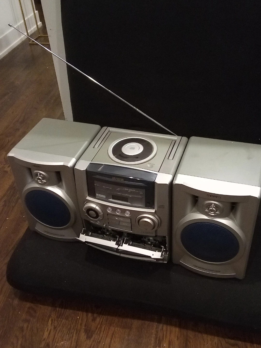 OEM Vintage 90's AIWA Boombox CD Player Cassette Radio 🥕 - photo 5