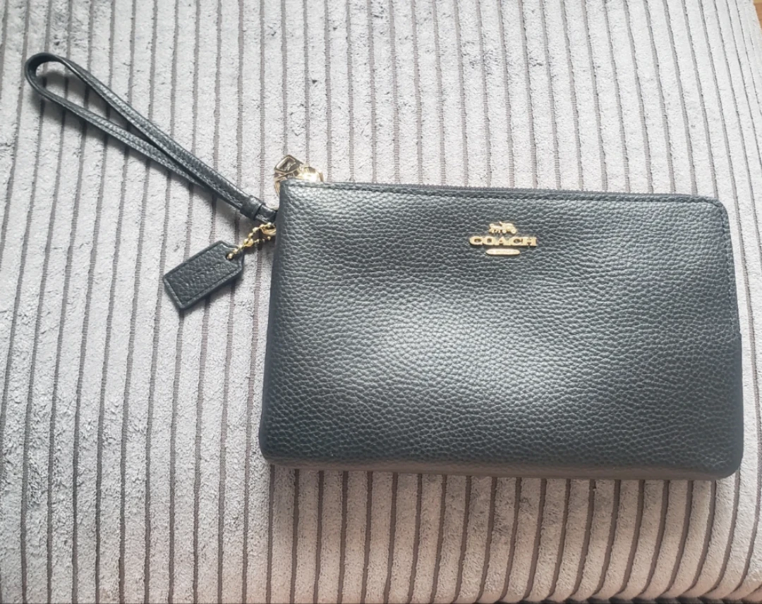 Brand New COACH Black Leather Wristlet Wallet