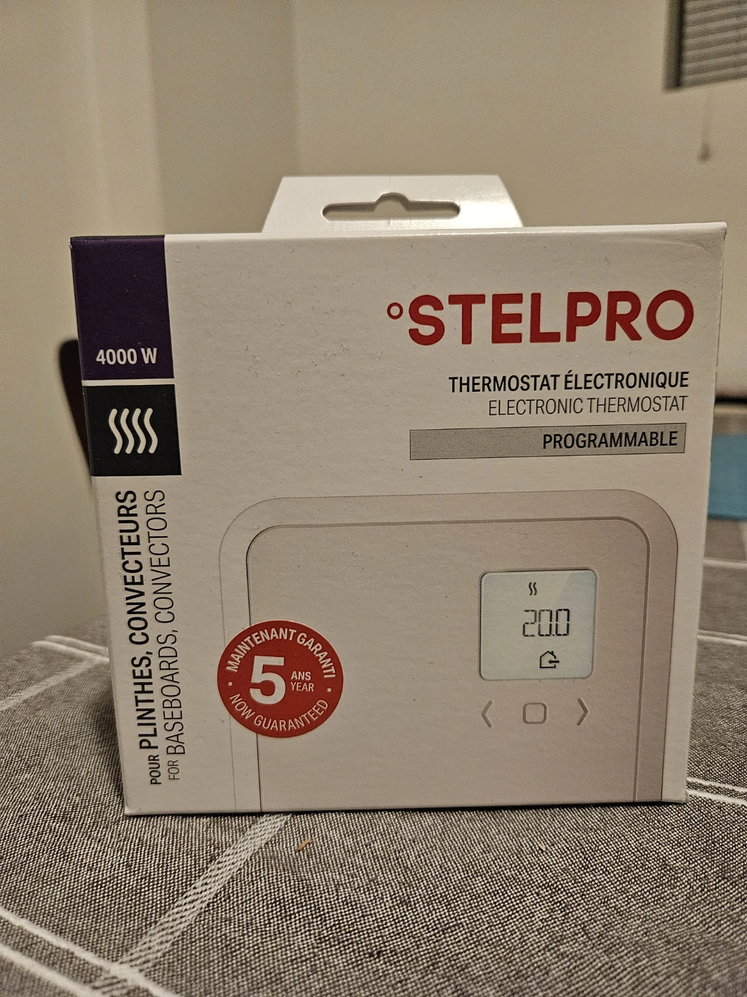 Stelpro ST402P Electronic Programmable Thermostat 4000W