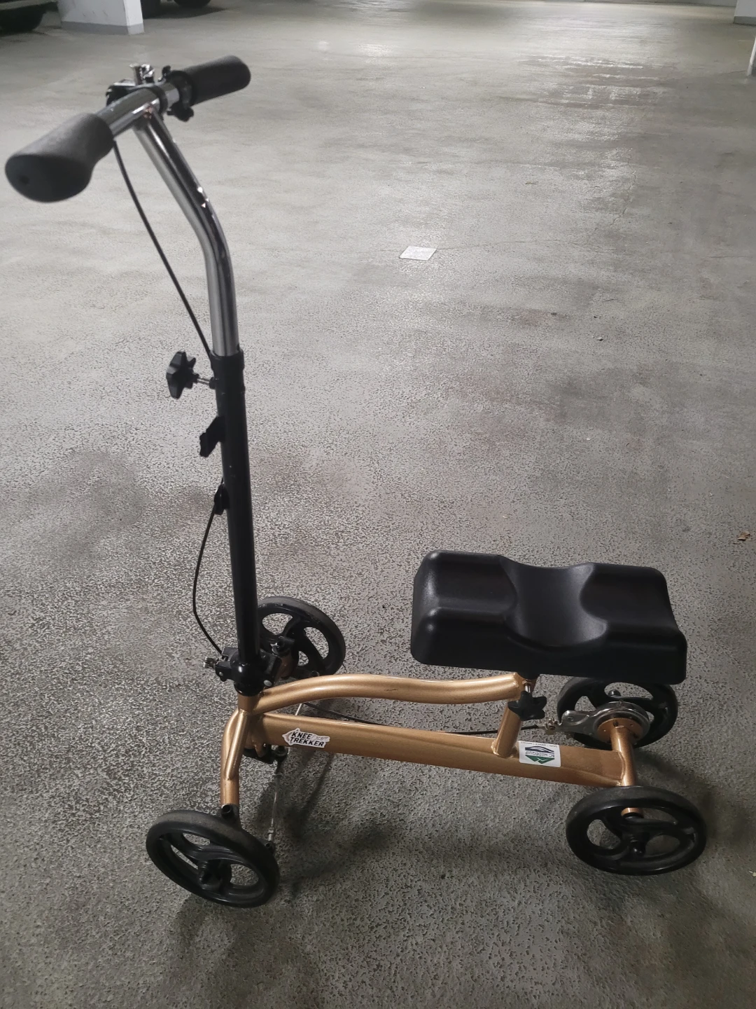 Knee Walker / Scooter