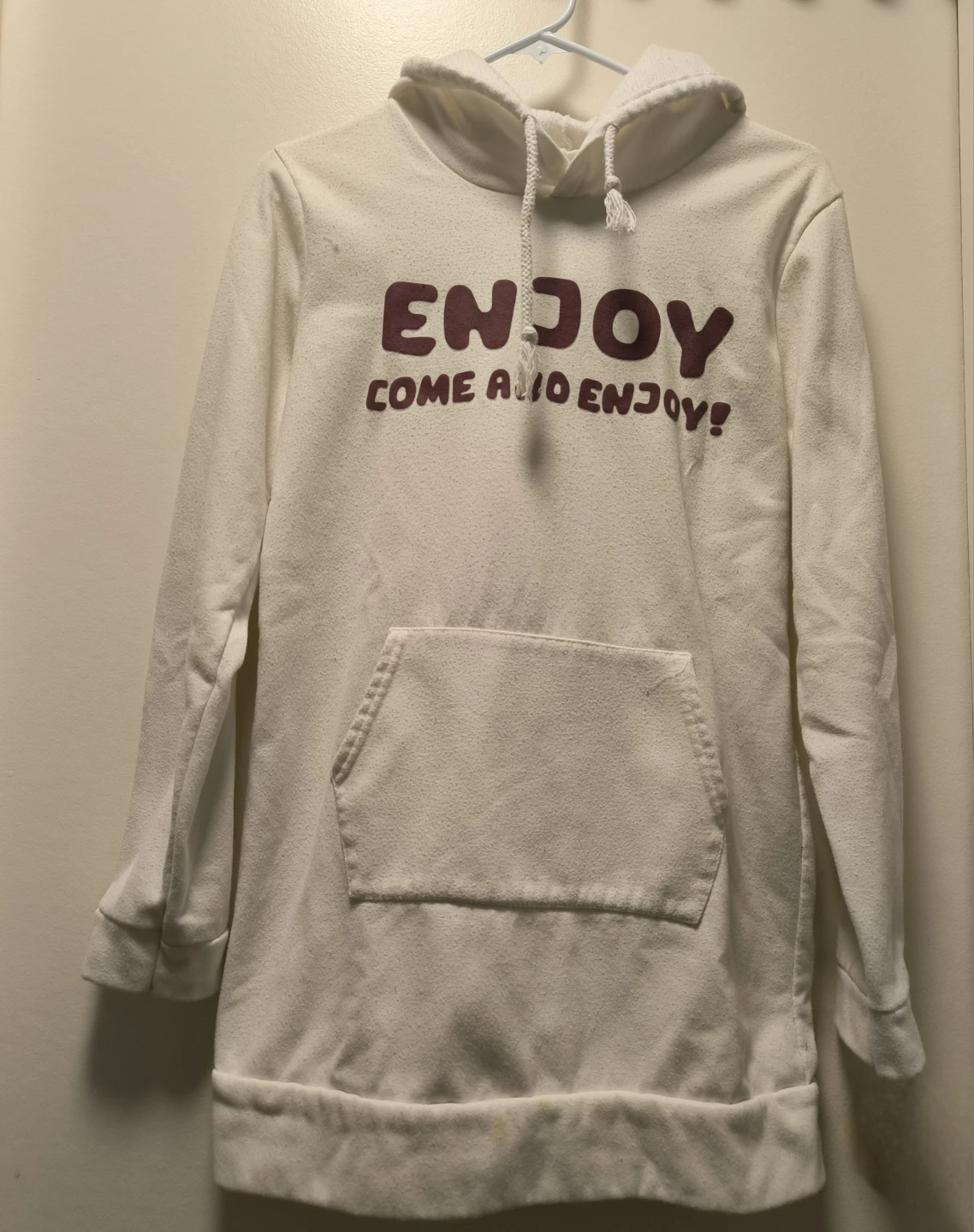 🥕White Hoodie with "ENJOY" Graphic Sweatshirt